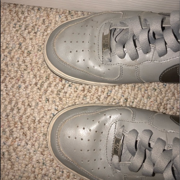 Nike Air Force 1 - Picture 5 of 8